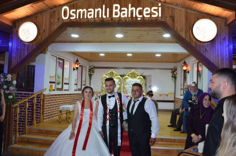 Durdu Ve Karagöz  Ailelerinin Mutlu Günü 95