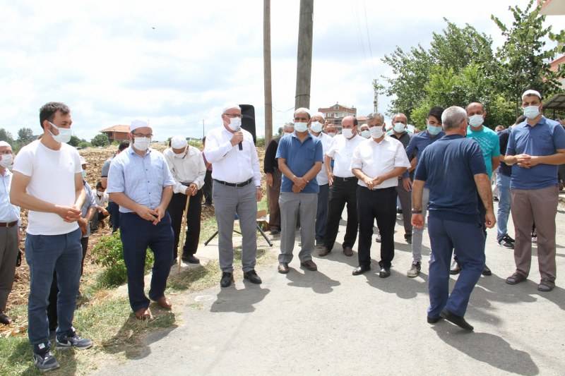 İmam baba, oğlunun cenazesini yıkadı, namazını kıldırdı 18