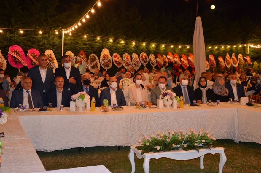 Sümeyye & Ömer Faruk İşbilir mutluluk dolu yıllara yelken açtı 20