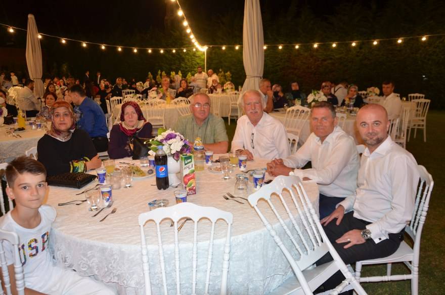 Sümeyye & Ömer Faruk İşbilir mutluluk dolu yıllara yelken açtı 32