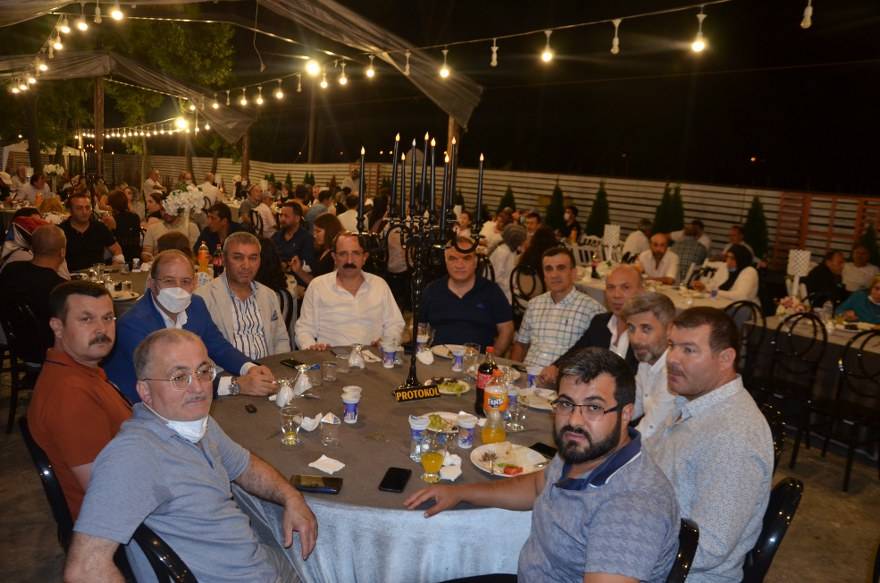 Bu düğünde çiçek AFAD'a bağış yapıldı 19