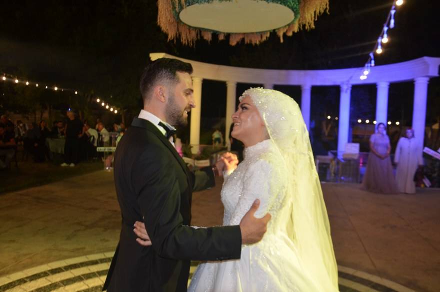 Bu düğünde çiçek AFAD'a bağış yapıldı 50