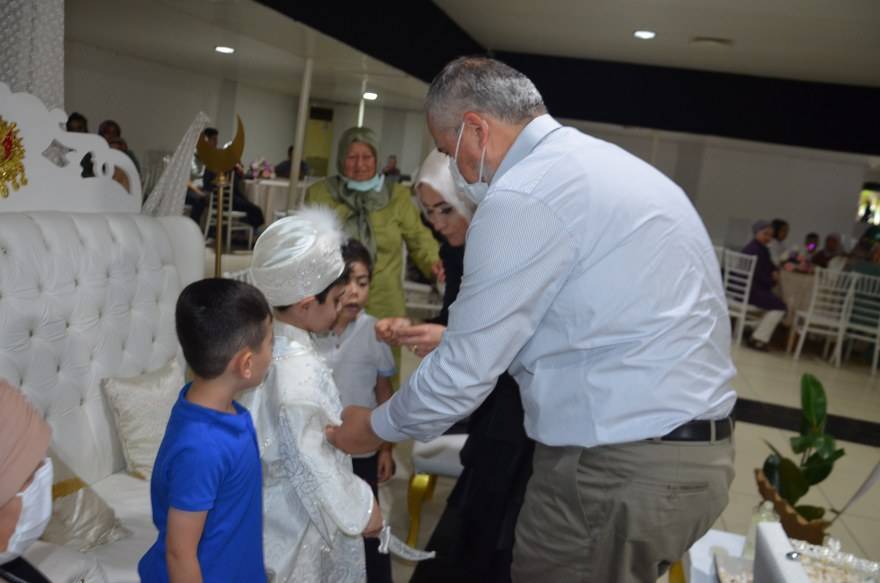 Yusuf Muhammed Ceylan’a sünnet merasimi düzenlendi 14