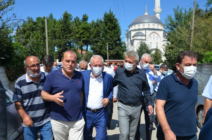 Aşçı ailesinin acı günü! asırlık çınar Hacı Hanife Aşçı dualarla defnedi 21