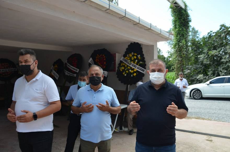 Aşçı ailesinin acı günü! asırlık çınar Hacı Hanife Aşçı dualarla defnedi 79