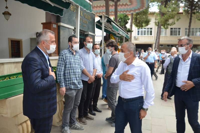 Hamit Kılıç’ın Babası İsmail Kılıç Dualarla Defnedildi 39