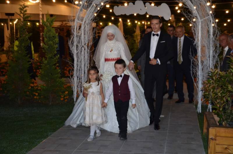 Aleyna Batuhan Ömür Boyu Mutluluk İçin Evet Dediler 11