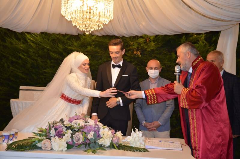 Aleyna Batuhan Ömür Boyu Mutluluk İçin Evet Dediler 24