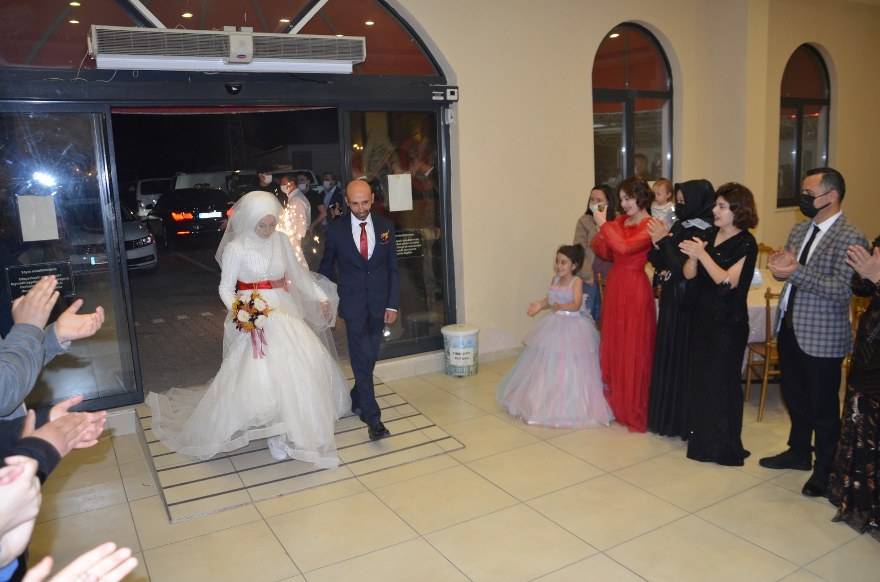 Fahriye & Efrahim ömür boyu mutluluk için evet dediler 14