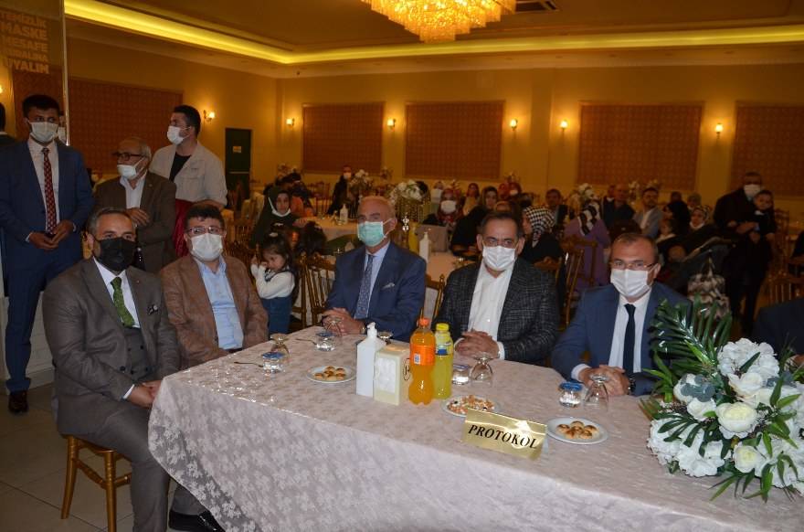 Fahriye & Efrahim ömür boyu mutluluk için evet dediler 18