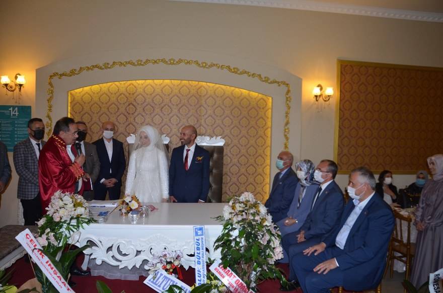 Fahriye & Efrahim ömür boyu mutluluk için evet dediler 27