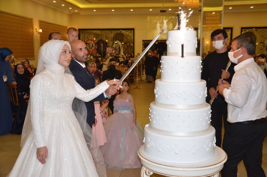 Fahriye & Efrahim ömür boyu mutluluk için evet dediler 42