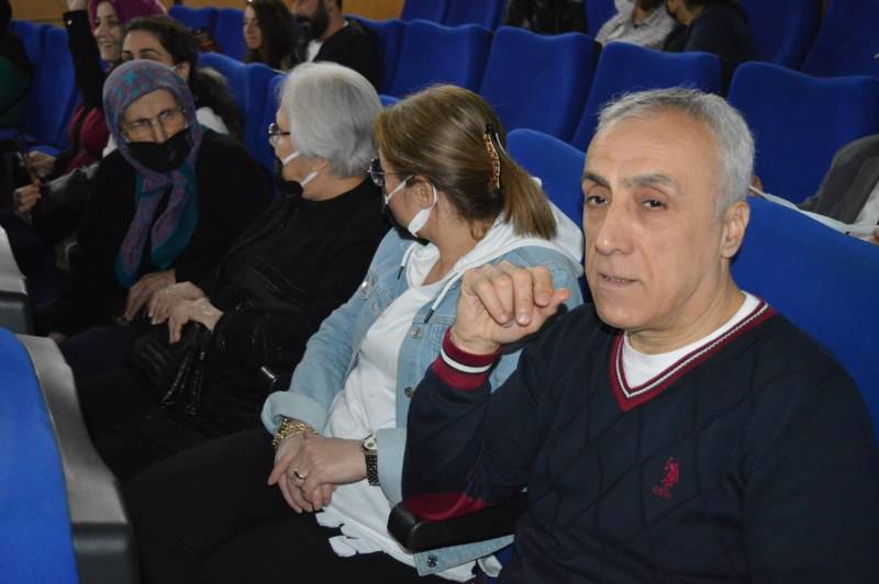 Dostlar’dan muhteşem konser 16