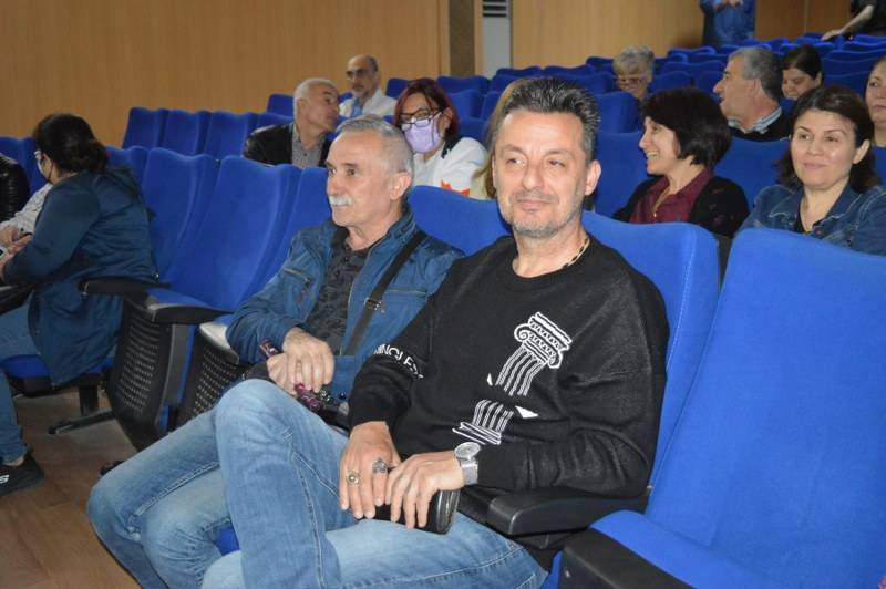 Dostlar’dan muhteşem konser 19