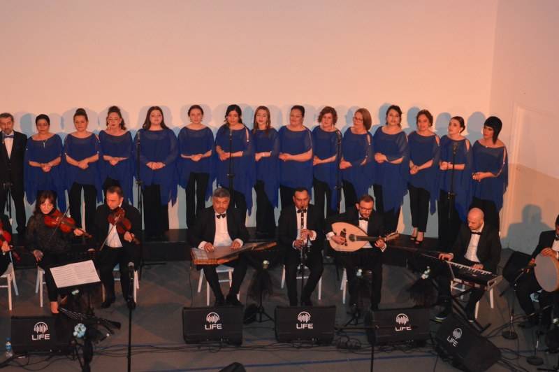 Dostlar’dan muhteşem konser 26