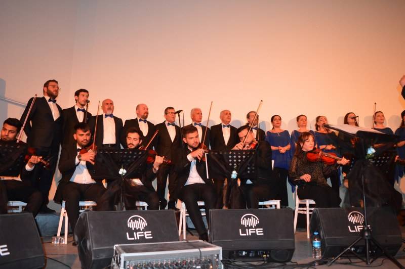 Dostlar’dan muhteşem konser 61