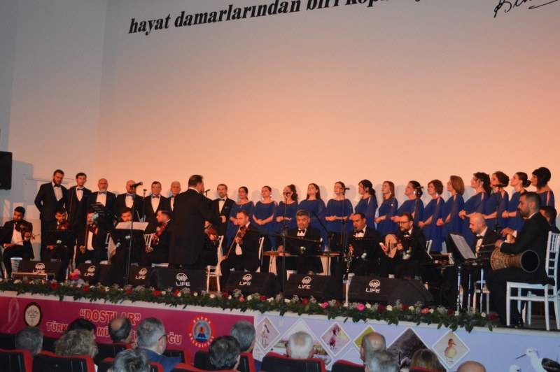 Dostlar’dan muhteşem konser 73