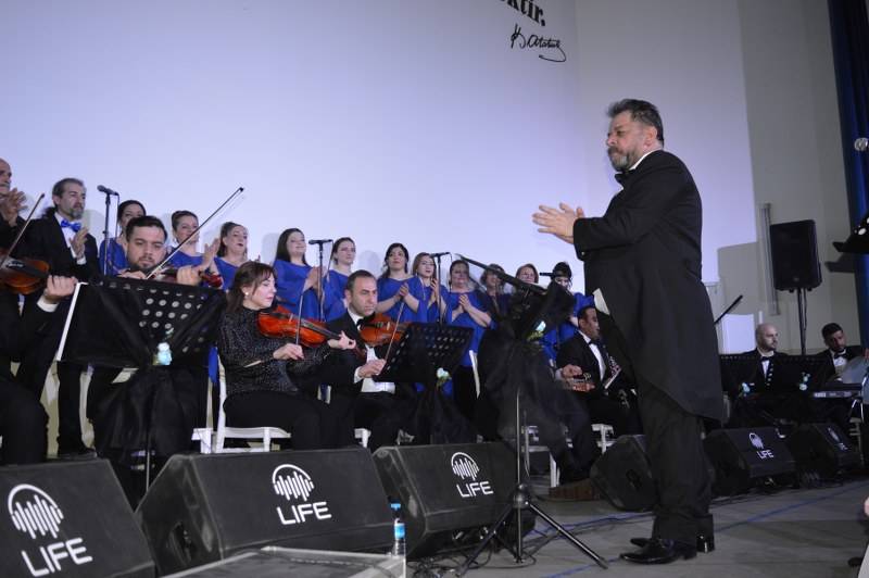 Dostlar’dan muhteşem konser 74