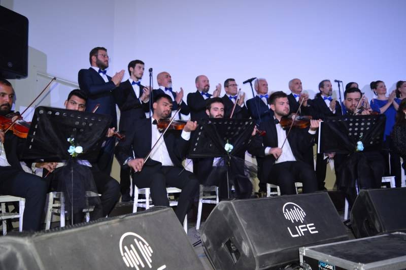 Dostlar’dan muhteşem konser 76
