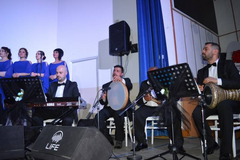 Dostlar’dan muhteşem konser 77