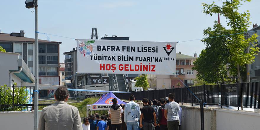 BAFRA FEN LİSESİ’NDEN TÜBİTAK 4006 BİLİM FUARI FOTO GALERİ