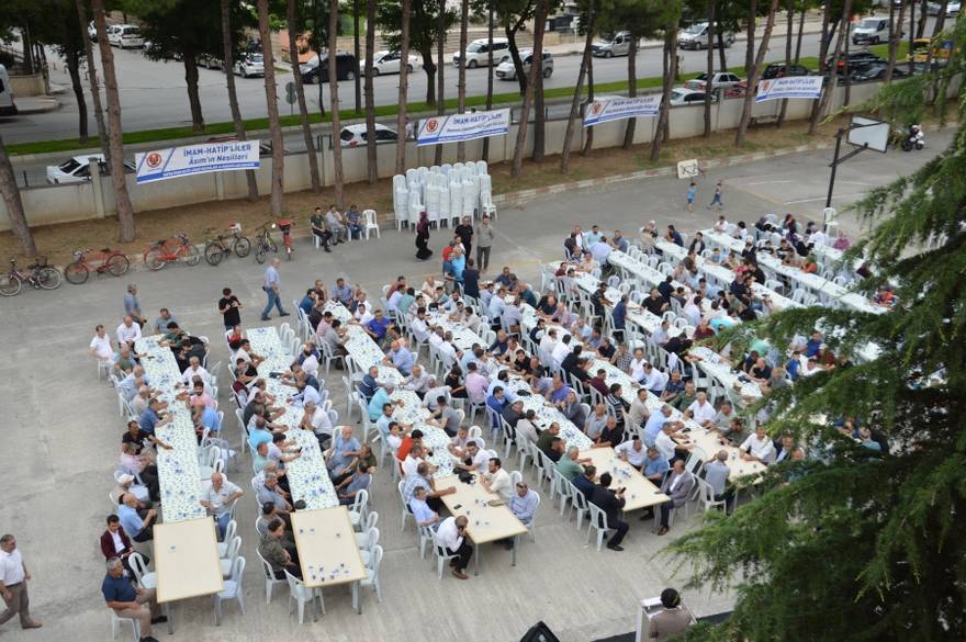 BAFRA İMAM HATİP MEZUNLARI 19. KEZ BİR ARAYA GELDİ 20