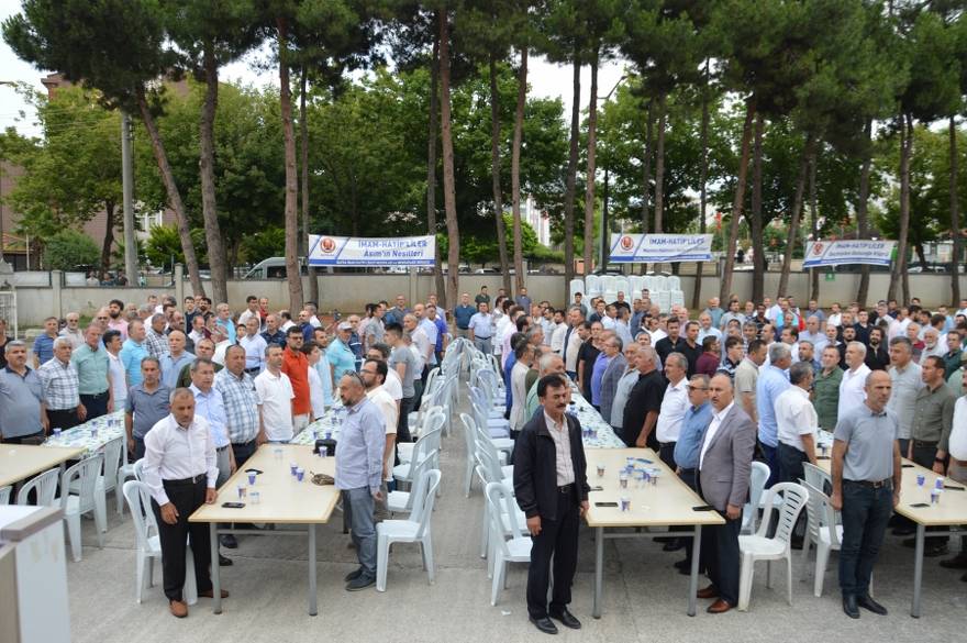 BAFRA İMAM HATİP MEZUNLARI 19. KEZ BİR ARAYA GELDİ 30