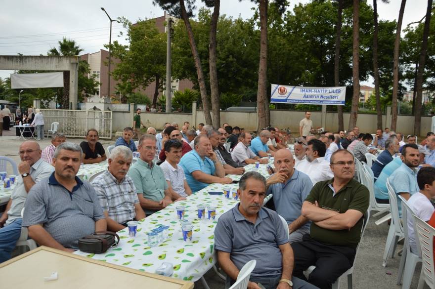 BAFRA İMAM HATİP MEZUNLARI 19. KEZ BİR ARAYA GELDİ 43