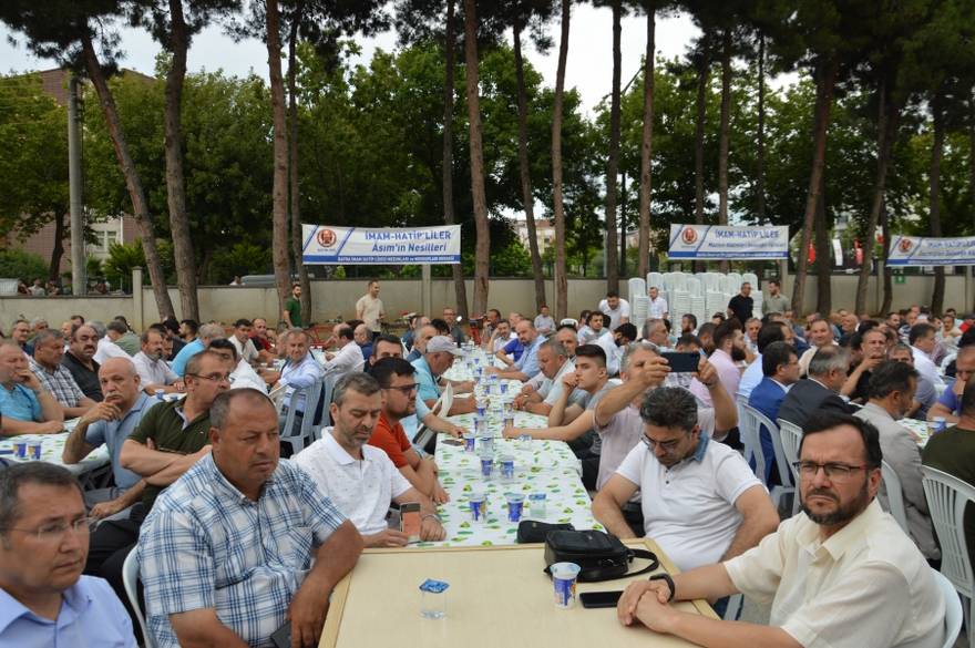 BAFRA İMAM HATİP MEZUNLARI 19. KEZ BİR ARAYA GELDİ 44