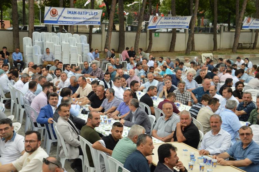 BAFRA İMAM HATİP MEZUNLARI 19. KEZ BİR ARAYA GELDİ 47