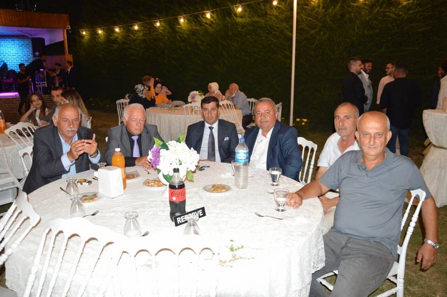 Yaren ve Uğur Akbulut mutluluğa evet dediler 5