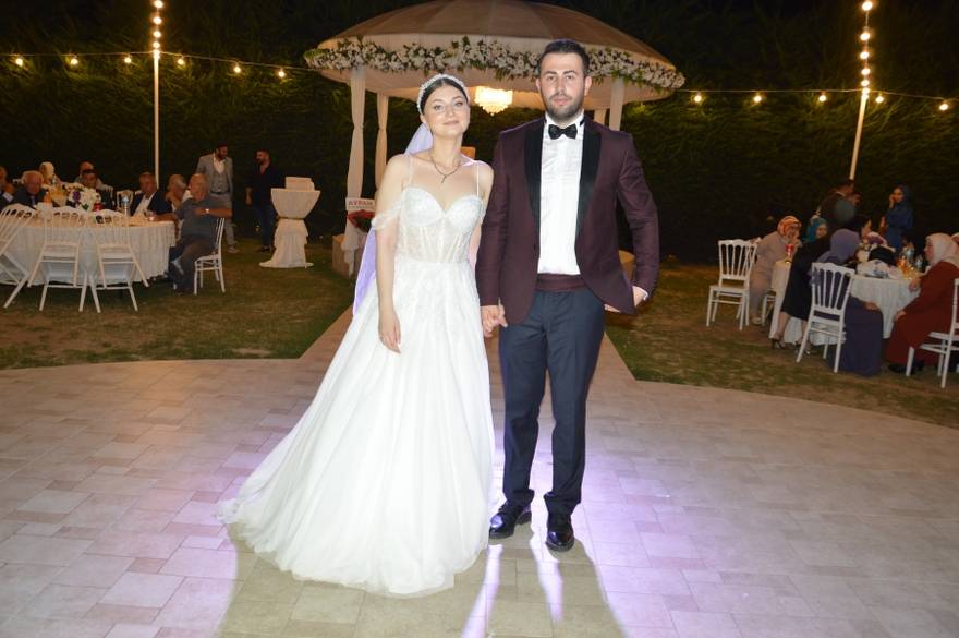 Yaren ve Uğur Akbulut mutluluğa evet dediler 6