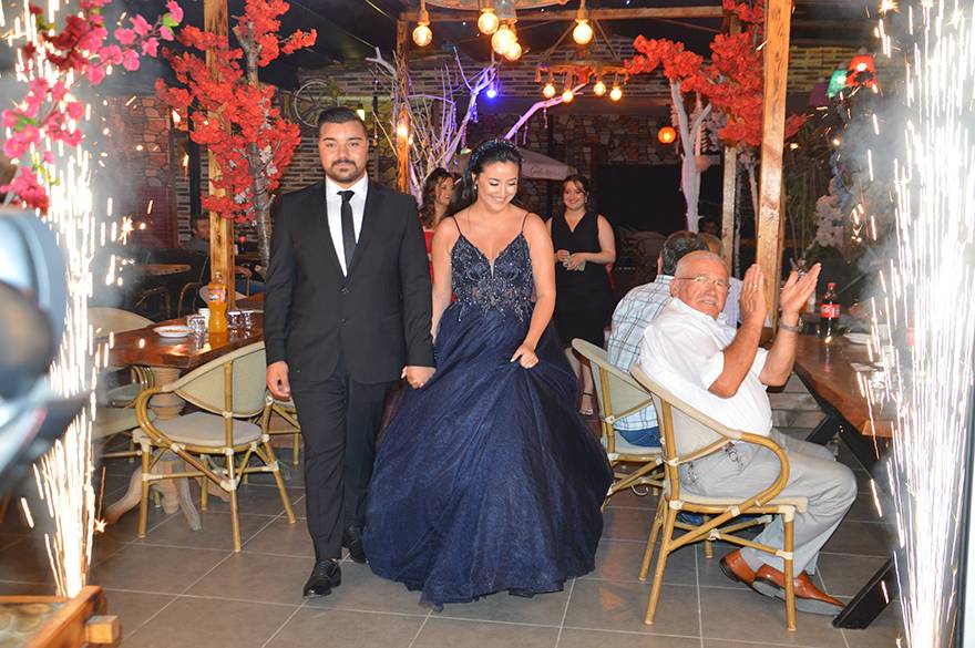 Eda Dursun&Cenker Nami Aras EvlilikYolunda İlk Adımlarını Attılar &q 8