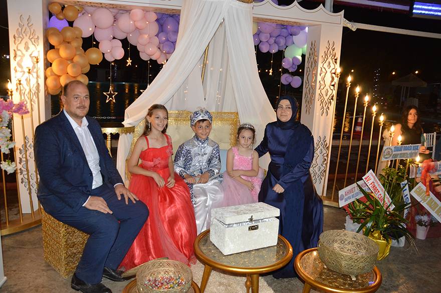 Sait Mehmet Karagöl'e Bafra'da muhteşem sünnet düğünü 12