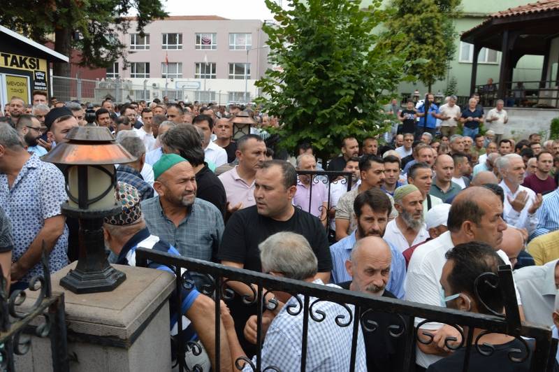 Çağlar Yıldız Ebediyete Uğurlandı 17