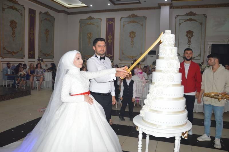 Ayşenur&Faruk Çelebi  Bafra’da Mutluluk Dolu Yıllara Yelken Açtılar  32