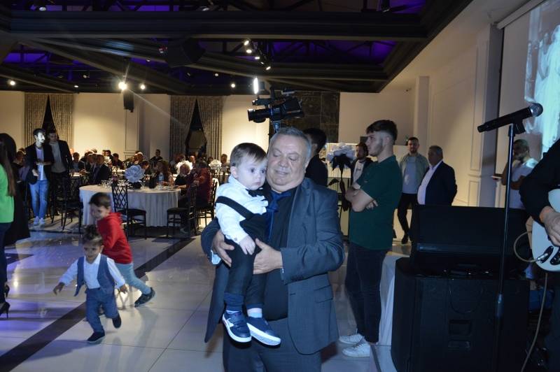 Canan & Hakan Akbulut foto galeri 26