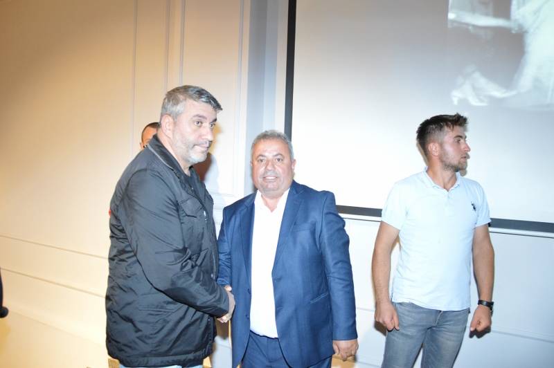 Canan & Hakan Akbulut foto galeri 31