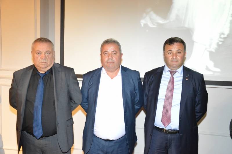 Canan & Hakan Akbulut foto galeri 36