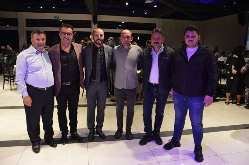 Canan & Hakan Akbulut foto galeri 64
