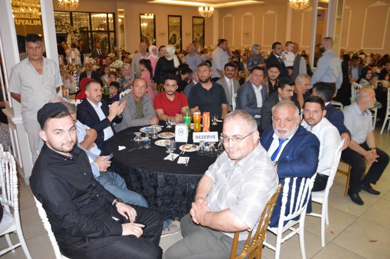 Mücella&Erhan Bülbül Mutluluk Dolu Yıllara Yelken Açtılar 29