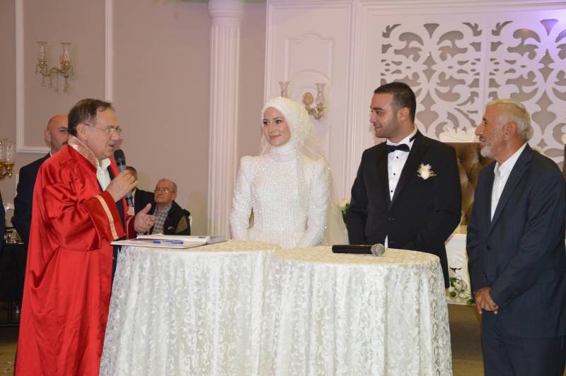 Mücella&Erhan Bülbül Mutluluk Dolu Yıllara Yelken Açtılar 37