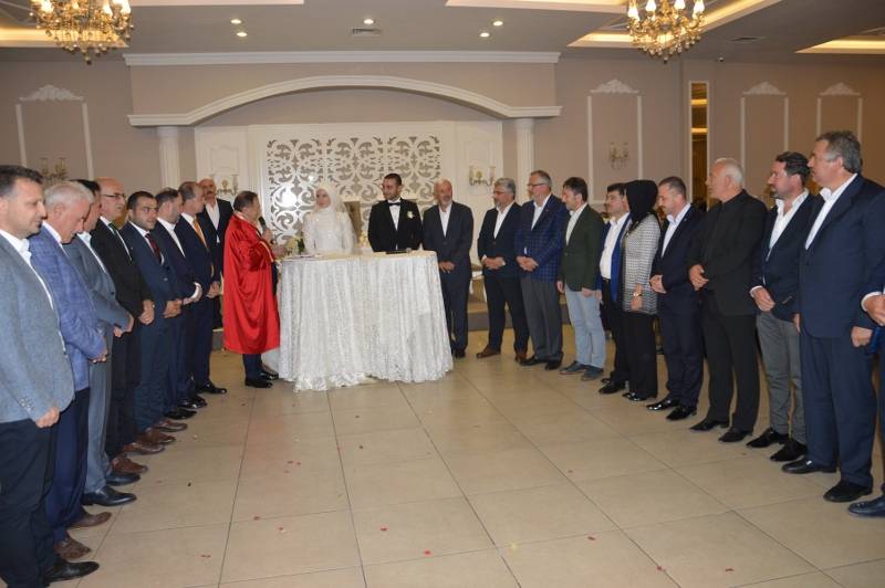Mücella&Erhan Bülbül Mutluluk Dolu Yıllara Yelken Açtılar 41