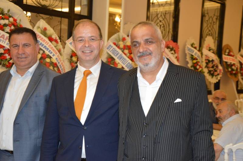 Mücella&Erhan Bülbül Mutluluk Dolu Yıllara Yelken Açtılar 74