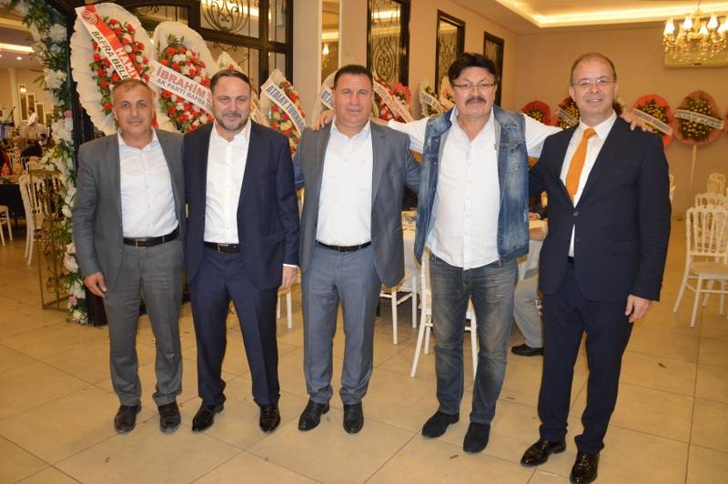 Mücella&Erhan Bülbül Mutluluk Dolu Yıllara Yelken Açtılar 75