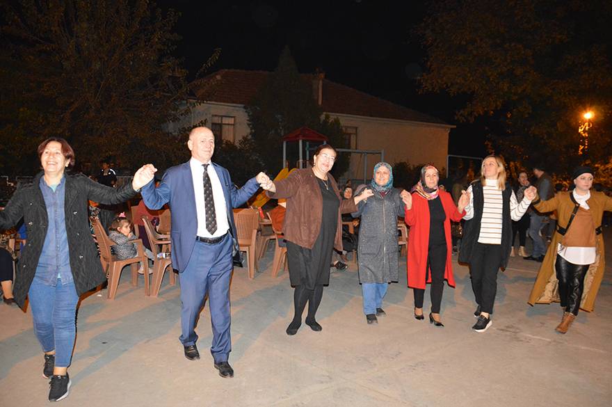 AKTEKKE MAHALLESİNDE CUMHURİYET BAYRAMI COŞKUSU  64