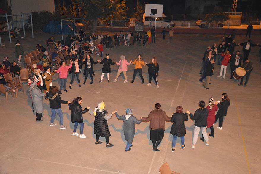 AKTEKKE MAHALLESİNDE CUMHURİYET BAYRAMI COŞKUSU  68