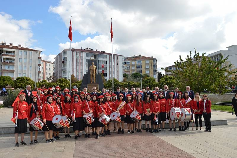 Bafra’da Cumhuriyet Bayramı duygulu ve coşkulu kutlandı 141