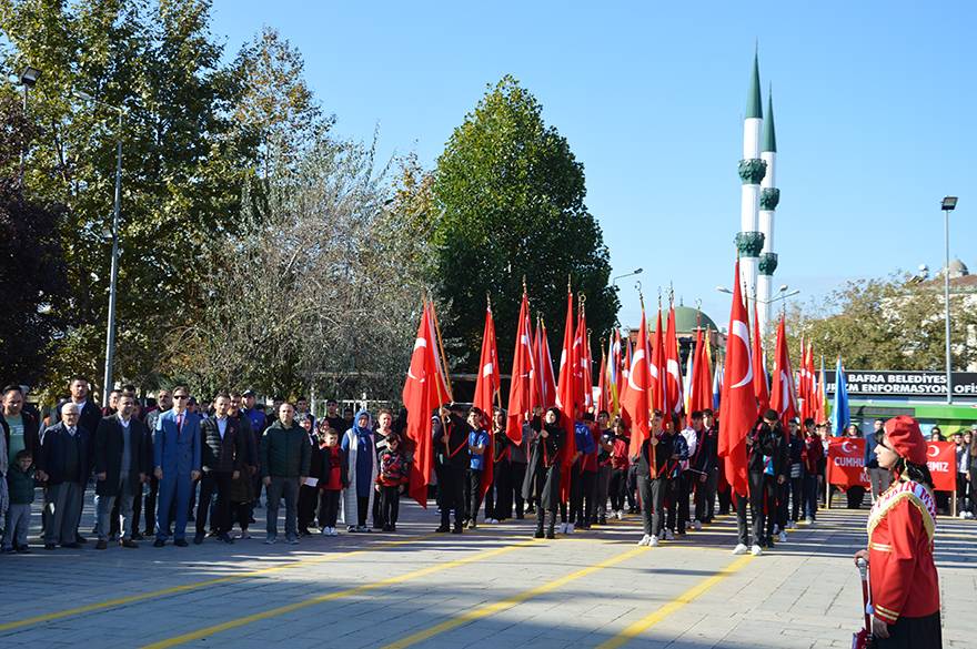 Bafra’da Cumhuriyet Bayramı duygulu ve coşkulu kutlandı 16