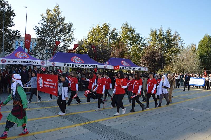 Bafra’da Cumhuriyet Bayramı duygulu ve coşkulu kutlandı 40